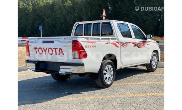Buy Import Toyota Hilux White Car in Import - Dubai in Ashanti Buy Import Toyota Hilux White Car in Import - Dubai in Ashanti