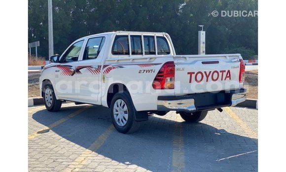 Buy Import Toyota Hilux White Car in Import - Dubai in Ashanti Buy Import Toyota Hilux White Car in Import - Dubai in Ashanti