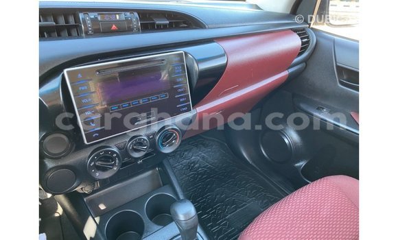 Buy Import Toyota Hilux White Car in Import - Dubai in Ashanti Buy Import Toyota Hilux White Car in Import - Dubai in Ashanti