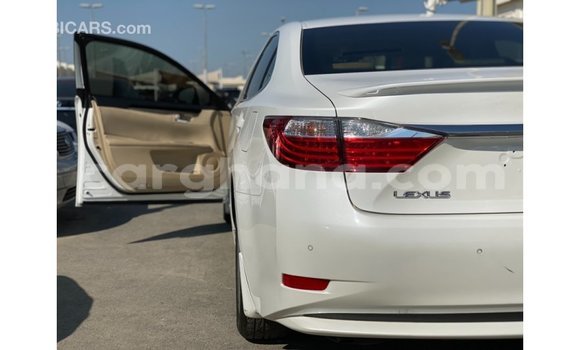 Buy Import Lexus ES White Car in Import - Dubai in Ashanti Buy Import Lexus ES White Car in Import - Dubai in Ashanti
