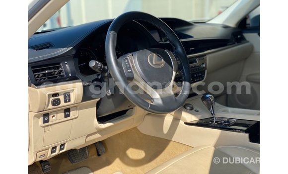 Buy Import Lexus ES White Car in Import - Dubai in Ashanti Buy Import Lexus ES White Car in Import - Dubai in Ashanti