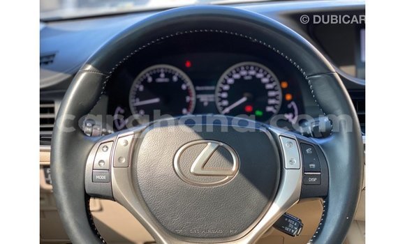 Buy Import Lexus ES White Car in Import - Dubai in Ashanti Buy Import Lexus ES White Car in Import - Dubai in Ashanti