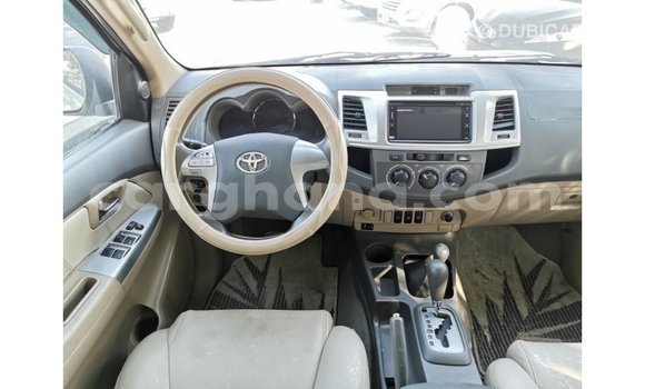 Sayi Imported Toyota Fortuner White Mota in Import - Dubai a Ashanti Sayi Imported Toyota Fortuner White Mota in Import - Dubai a Ashanti