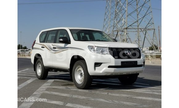 Buy Import Toyota Prado White Car in Import - Dubai in Ashanti Buy Import Toyota Prado White Car in Import - Dubai in Ashanti
