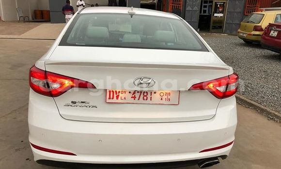 Sayi Na hannu Hyundai Sonata White Mota in Accra a Greater Accra Sayi Na hannu Hyundai Sonata White Mota in Accra a Greater Accra
