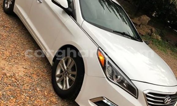 Sayi Na hannu Hyundai Sonata White Mota in Accra a Greater Accra Sayi Na hannu Hyundai Sonata White Mota in Accra a Greater Accra