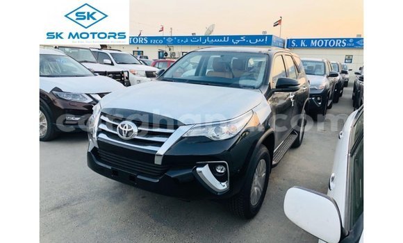 Ra Imported Toyota Fortuner Black Ọkọ̀ in Import - Dubai ni Ashanti Ra Imported Toyota Fortuner Black Ọkọ̀ in Import - Dubai ni Ashanti