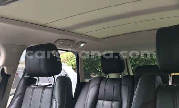 Sayi Na hannu Land Rover Range Rover Vogue Azurfa Mota in Accra a Greater Accra Sayi Na hannu Land Rover Range Rover Vogue Azurfa Mota in Accra a Greater Accra