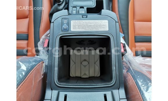 Ra Imported Toyota Prado Black Ọkọ̀ in Import - Dubai ni Ashanti Ra Imported Toyota Prado Black Ọkọ̀ in Import - Dubai ni Ashanti