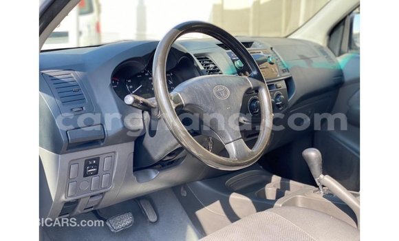 Buy Import Toyota Hilux White Car in Import - Dubai in Ashanti Buy Import Toyota Hilux White Car in Import - Dubai in Ashanti