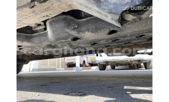Buy Import Toyota Hilux White Car in Import - Dubai in Ashanti Buy Import Toyota Hilux White Car in Import - Dubai in Ashanti