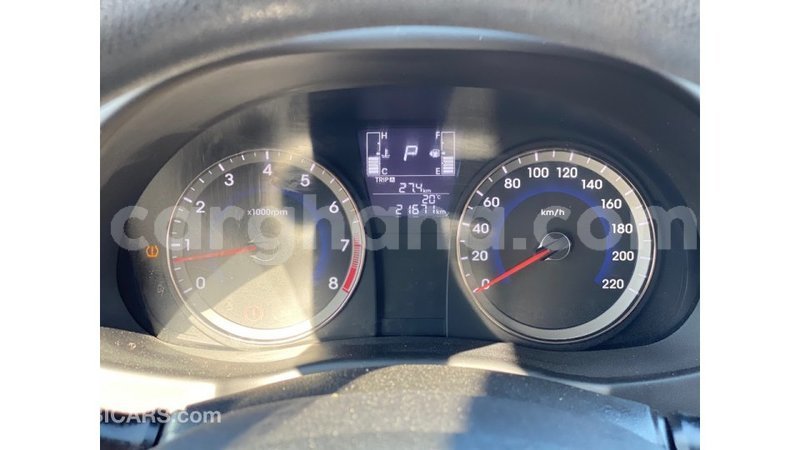 Big with watermark hyundai accent ashanti import dubai 12801