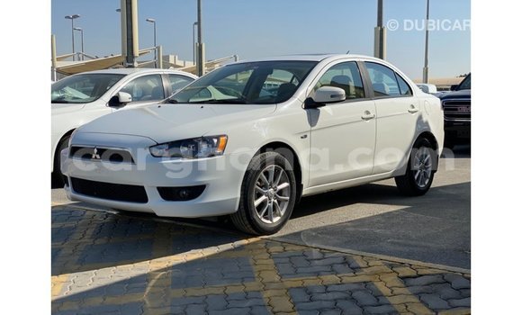 Ra Imported Mitsubishi Lancer funfun Ọkọ̀ in Import - Dubai ni Ashanti Ra Imported Mitsubishi Lancer funfun Ọkọ̀ in Import - Dubai ni Ashanti