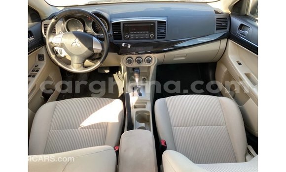 Ra Imported Mitsubishi Lancer funfun Ọkọ̀ in Import - Dubai ni Ashanti Ra Imported Mitsubishi Lancer funfun Ọkọ̀ in Import - Dubai ni Ashanti