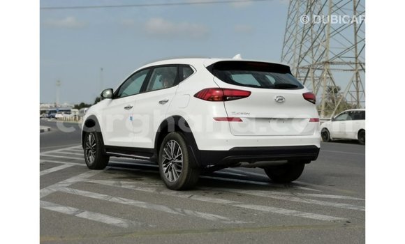 Sayi Imported Hyundai Tucson White Mota in Import - Dubai a Ashanti Sayi Imported Hyundai Tucson White Mota in Import - Dubai a Ashanti