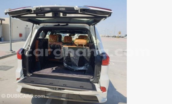 Ra Imported Lexus LX funfun Ọkọ̀ in Import - Dubai ni Ashanti Ra Imported Lexus LX funfun Ọkọ̀ in Import - Dubai ni Ashanti