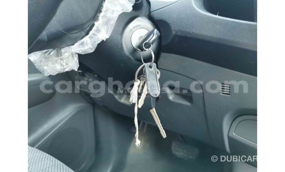 Buy Import Toyota Hilux White Car in Import - Dubai in Ashanti Buy Import Toyota Hilux White Car in Import - Dubai in Ashanti