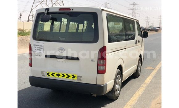 Sayi Imported Toyota Hiace White Mota in Import - Dubai a Ashanti Sayi Imported Toyota Hiace White Mota in Import - Dubai a Ashanti