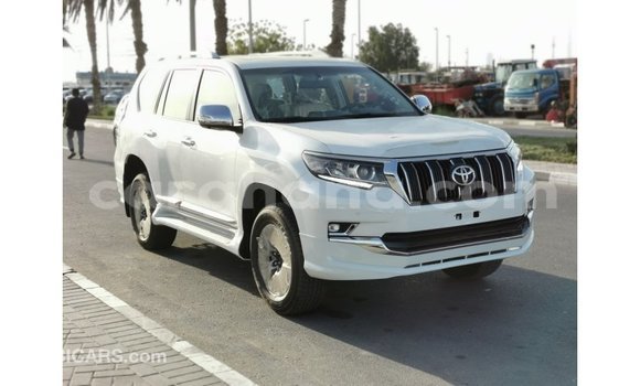 Ra Imported Toyota Prado funfun Ọkọ̀ in Import - Dubai ni Ashanti Ra Imported Toyota Prado funfun Ọkọ̀ in Import - Dubai ni Ashanti