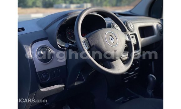 Buy Import Renault 6 White Car in Import - Dubai in Ashanti Buy Import Renault 6 White Car in Import - Dubai in Ashanti