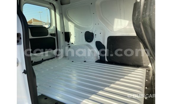 Buy Import Renault 6 White Car in Import - Dubai in Ashanti Buy Import Renault 6 White Car in Import - Dubai in Ashanti