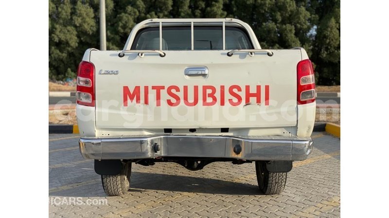 Big with watermark mitsubishi l200 ashanti import dubai 12858