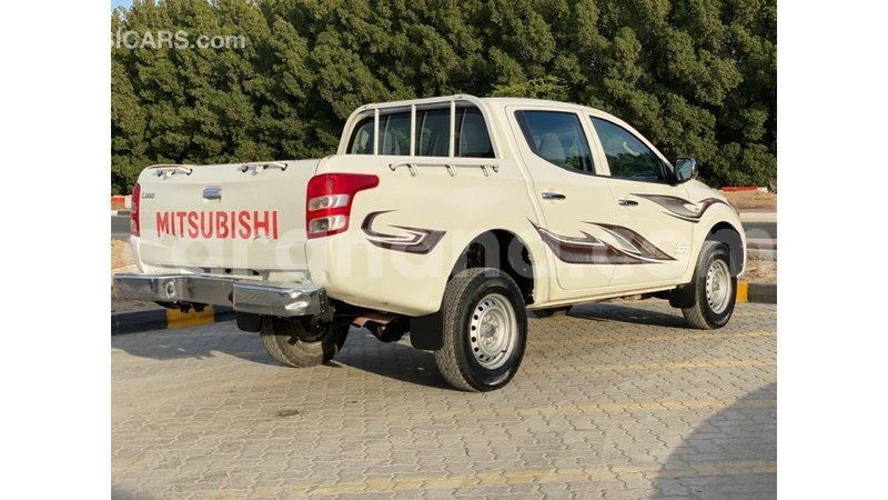 Big with watermark mitsubishi l200 ashanti import dubai 12858