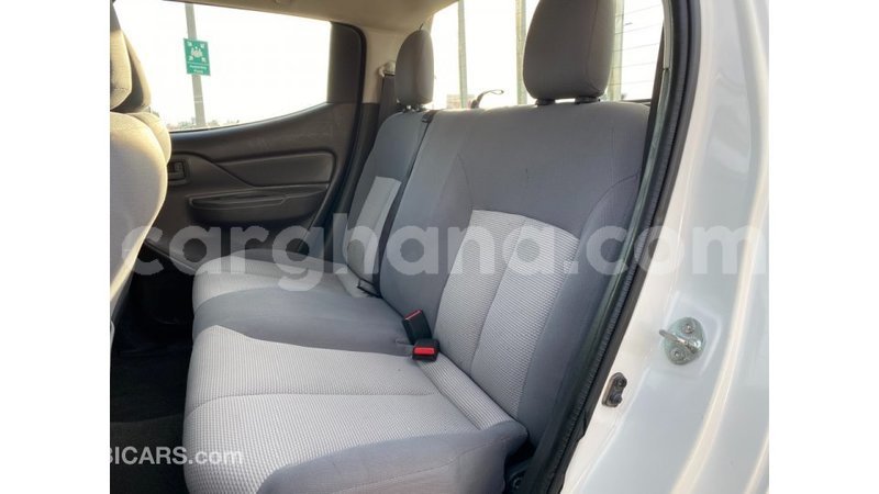 Big with watermark mitsubishi l200 ashanti import dubai 12858