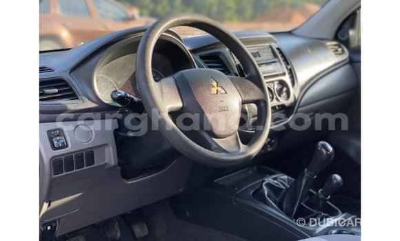 Buy Import Mitsubishi L200 White Car in Import - Dubai in Ashanti Buy Import Mitsubishi L200 White Car in Import - Dubai in Ashanti