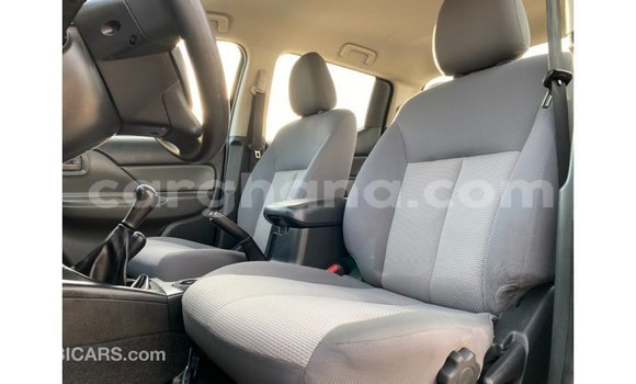 Buy Import Mitsubishi L200 White Car in Import - Dubai in Ashanti Buy Import Mitsubishi L200 White Car in Import - Dubai in Ashanti