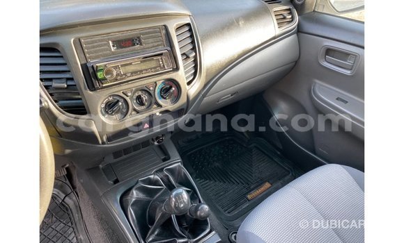 Buy Import Mitsubishi L200 White Car in Import - Dubai in Ashanti Buy Import Mitsubishi L200 White Car in Import - Dubai in Ashanti