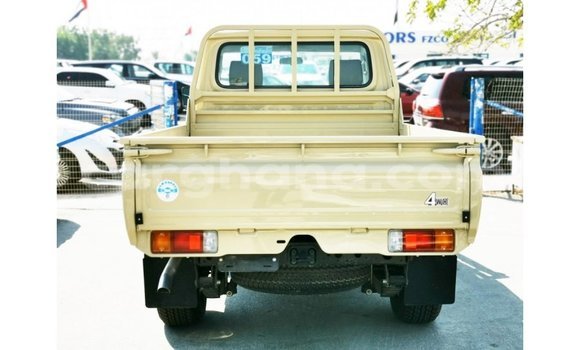 Sayi Imported Toyota Land Cruiser M Mota in Import - Dubai a Ashanti Sayi Imported Toyota Land Cruiser M Mota in Import - Dubai a Ashanti