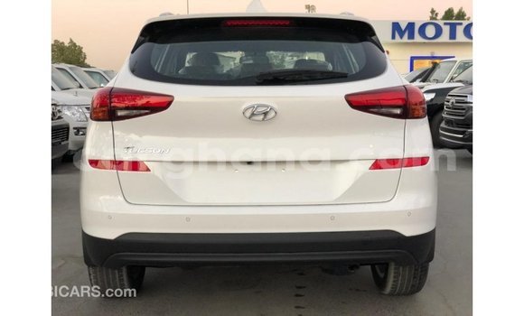 Sayi Imported Hyundai Tucson White Mota in Import - Dubai a Ashanti Sayi Imported Hyundai Tucson White Mota in Import - Dubai a Ashanti