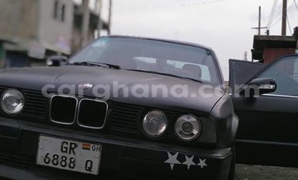 Ra Àlòkù BMW 5–Series Black Ọkọ̀ in Accra ni Greater Accra Ra Àlòkù BMW 5–Series Black Ọkọ̀ in Accra ni Greater Accra