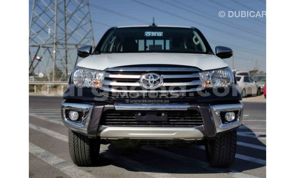 Ra Imported Toyota Hilux Black Ọkọ̀ in Import - Dubai ni Ashanti Ra Imported Toyota Hilux Black Ọkọ̀ in Import - Dubai ni Ashanti