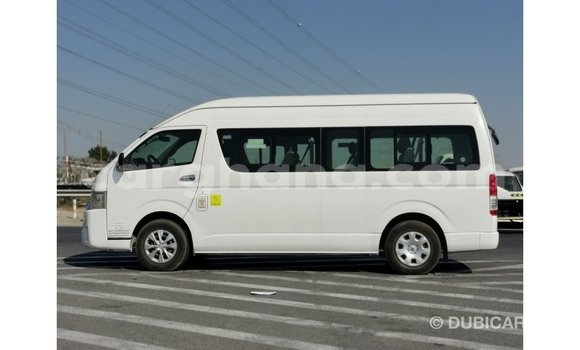 Buy Import Toyota Hiace White Car in Import - Dubai in Ashanti Buy Import Toyota Hiace White Car in Import - Dubai in Ashanti