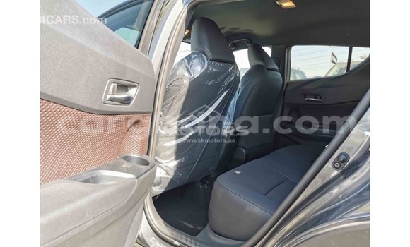 Sayi Imported Toyota C-HR Sauran Mota in Import - Dubai a Ashanti Sayi Imported Toyota C-HR Sauran Mota in Import - Dubai a Ashanti