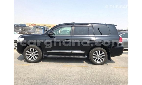 Ra Imported Toyota Land Cruiser Black Ọkọ̀ in Import - Dubai ni Ashanti Ra Imported Toyota Land Cruiser Black Ọkọ̀ in Import - Dubai ni Ashanti