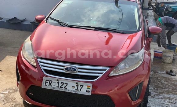 Ra Àlòkù Ford Fiesta Red Ọkọ̀ in Accra ni Greater Accra Ra Àlòkù Ford Fiesta Red Ọkọ̀ in Accra ni Greater Accra
