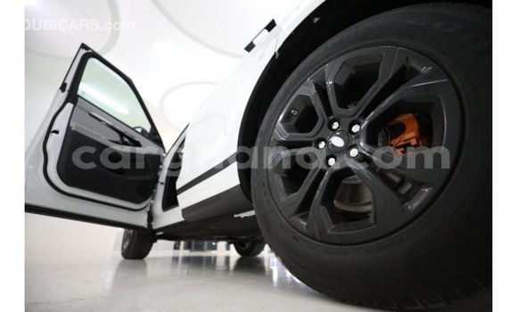 Buy Import Land Rover Range Rover White Car in Import - Dubai in Ashanti Buy Import Land Rover Range Rover White Car in Import - Dubai in Ashanti