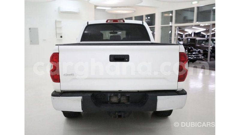 Big with watermark toyota tundra ashanti import dubai 12914