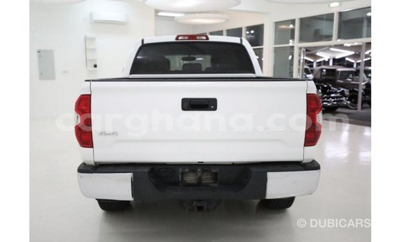 Sayi Imported Toyota Tundra White Mota in Import - Dubai a Ashanti Sayi Imported Toyota Tundra White Mota in Import - Dubai a Ashanti