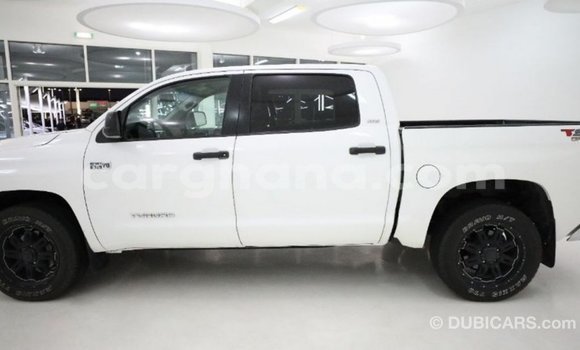 Sayi Imported Toyota Tundra White Mota in Import - Dubai a Ashanti Sayi Imported Toyota Tundra White Mota in Import - Dubai a Ashanti