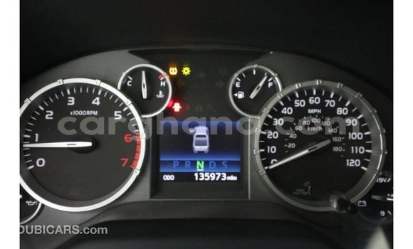 Sayi Imported Toyota Tundra White Mota in Import - Dubai a Ashanti Sayi Imported Toyota Tundra White Mota in Import - Dubai a Ashanti