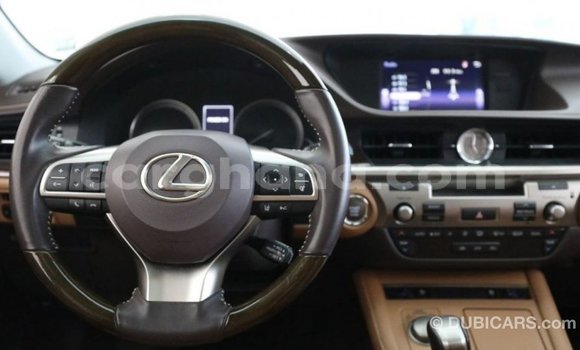Ra Imported Lexus ES funfun Ọkọ̀ in Import - Dubai ni Ashanti Ra Imported Lexus ES funfun Ọkọ̀ in Import - Dubai ni Ashanti
