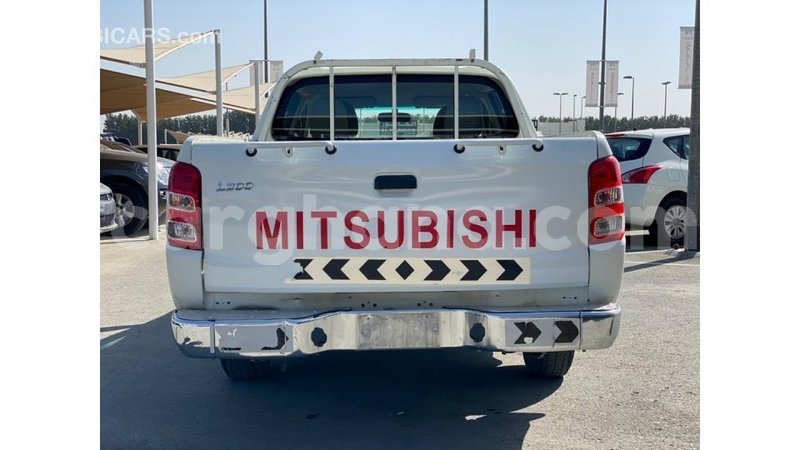 Big with watermark mitsubishi l200 ashanti import dubai 12941