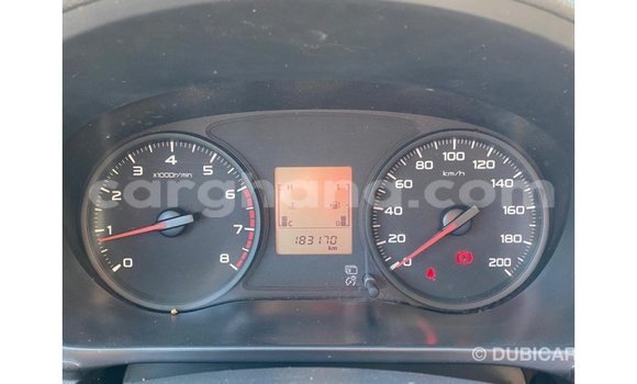 Sayi Imported Mitsubishi L200 White Mota in Import - Dubai a Ashanti Sayi Imported Mitsubishi L200 White Mota in Import - Dubai a Ashanti