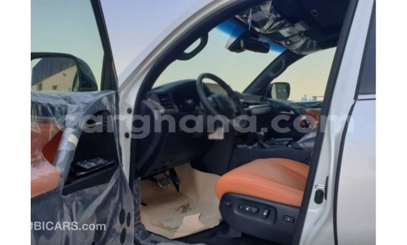Ra Imported Lexus LX funfun Ọkọ̀ in Import - Dubai ni Ashanti Ra Imported Lexus LX funfun Ọkọ̀ in Import - Dubai ni Ashanti