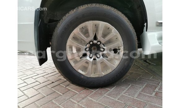 Buy Import Toyota Prado White Car in Import - Dubai in Ashanti Buy Import Toyota Prado White Car in Import - Dubai in Ashanti
