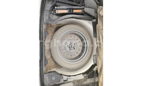 Buy Import Toyota Camry White Car in Import - Dubai in Ashanti Buy Import Toyota Camry White Car in Import - Dubai in Ashanti